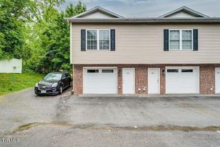 169 East Grande Avenue, 401, Johnson City, TN 37601