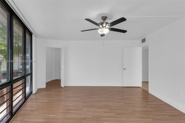 13951 Kendale Lakes Circle 208A, Miami, FL 33183