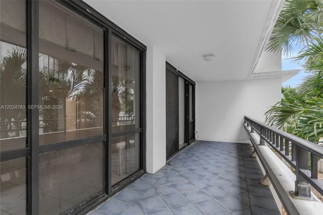 13951 Kendale Lakes Circle 208A, Miami, FL 33183