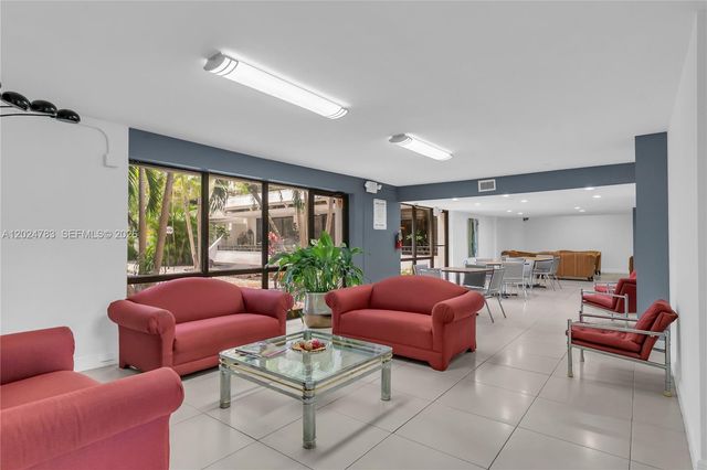 13951 Kendale Lakes Circle 208A, Miami, FL 33183