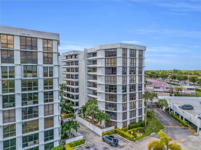 13951 Kendale Lakes Circle 208A, Miami, FL 33183
