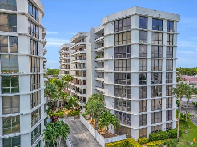 13951 Kendale Lakes Circle 208A, Miami, FL 33183