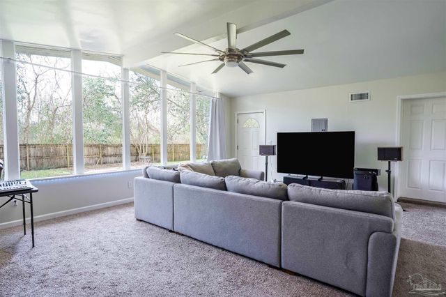 1503 N 72nd Ave, Pensacola, FL 32506