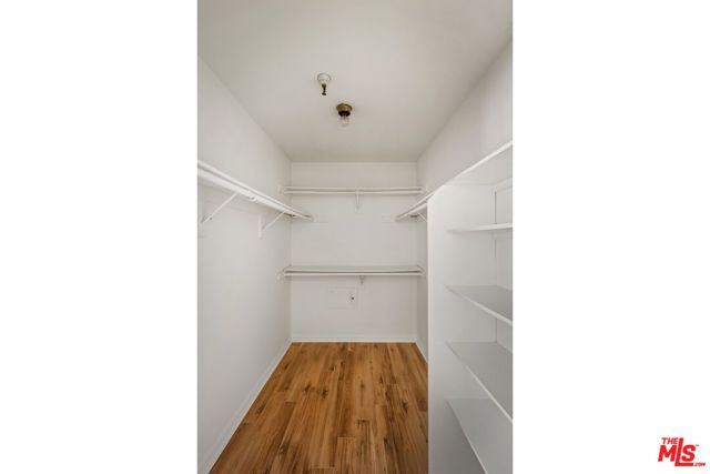 14630 Dickens Street 202, Los Angeles, CA 91403
