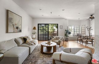 14630 Dickens Street 202, Los Angeles, CA 91403