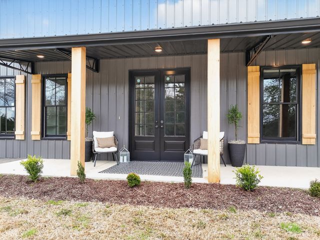 341 Floyd Rd, Eagleville, TN 37060