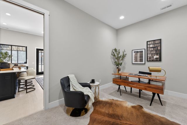 341 Floyd Rd, Eagleville, TN 37060