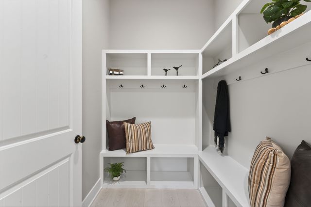 341 Floyd Rd, Eagleville, TN 37060