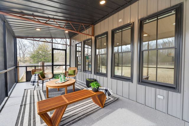 341 Floyd Rd, Eagleville, TN 37060