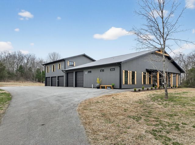 341 Floyd Rd, Eagleville, TN 37060