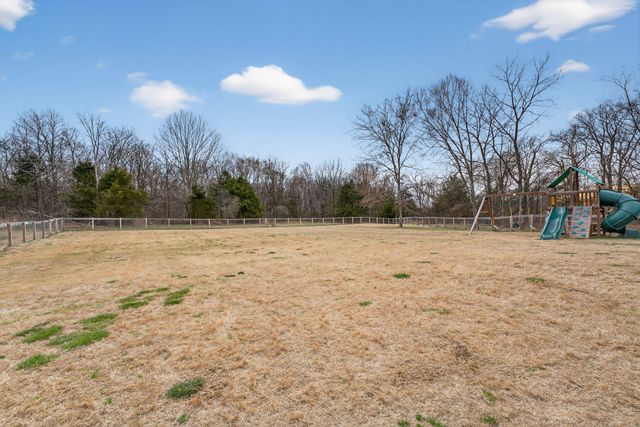 341 Floyd Rd, Eagleville, TN 37060