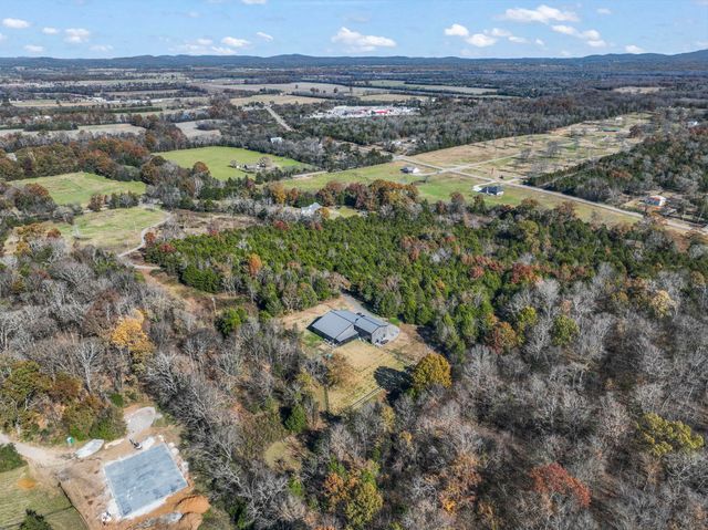 341 Floyd Rd, Eagleville, TN 37060