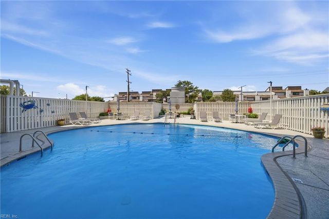 3810 Atlantic Ave Apt 1105, Virginia Beach, VA 23451