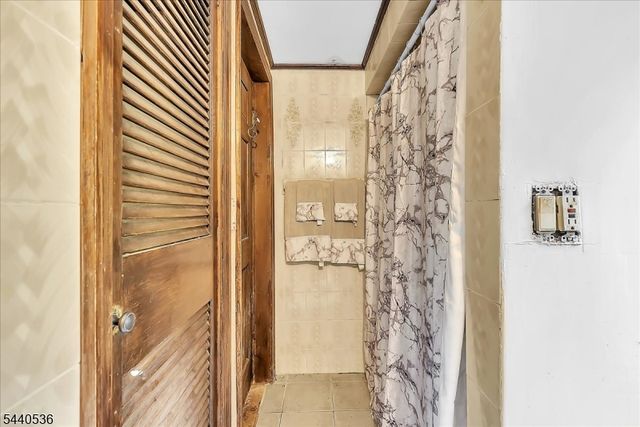 655 Warwick Tpke, West Milford Twp., NJ 07421