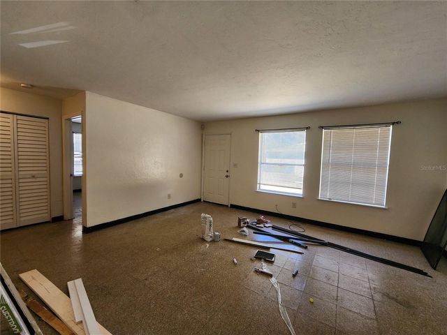 5817 NW 23 TERRACE 3, Gainesville, FL 32653