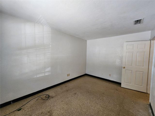 5817 NW 23 TERRACE 3, Gainesville, FL 32653