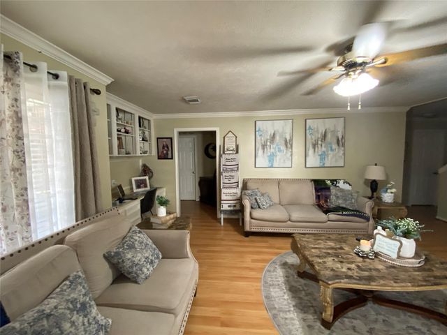 19047 Cloyanna Lane, Humble, TX 77346