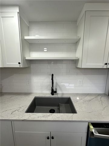 425 Fieldstone Drive, Monroeville, PA 15146