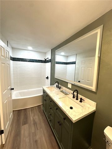 425 Fieldstone Drive, Monroeville, PA 15146