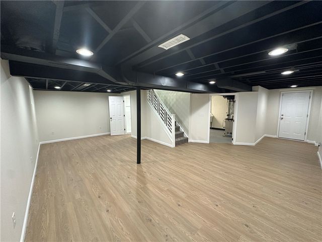 425 Fieldstone Drive, Monroeville, PA 15146