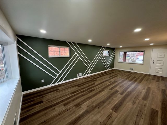 425 Fieldstone Drive, Monroeville, PA 15146