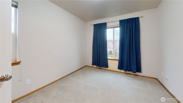 515 Neff Circle, Burlington, WA 98233