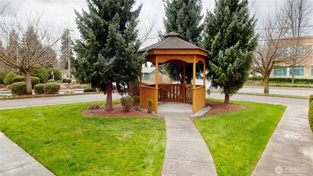 515 Neff Circle, Burlington, WA 98233