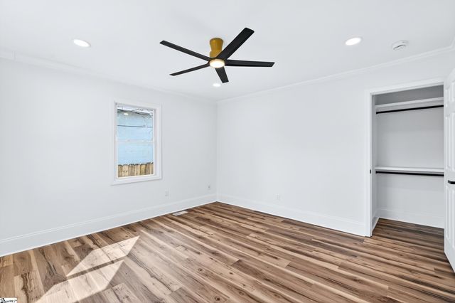 7 Hendricks Street, Greenville, SC 29607