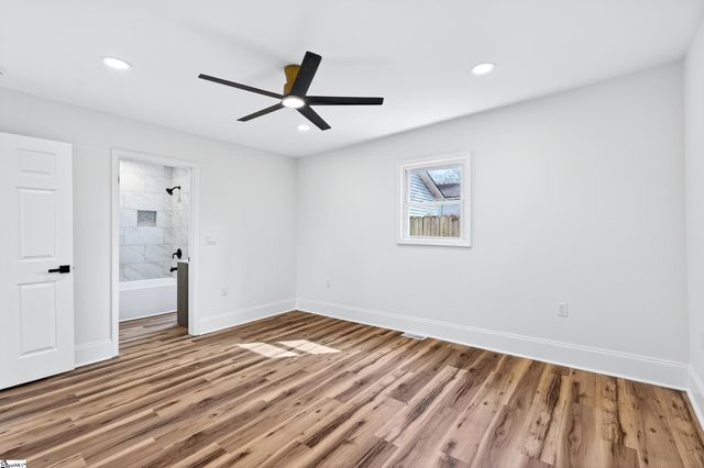 7 Hendricks Street, Greenville, SC 29607