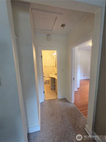 14337 Burke Avenue N, Seattle, WA 98133