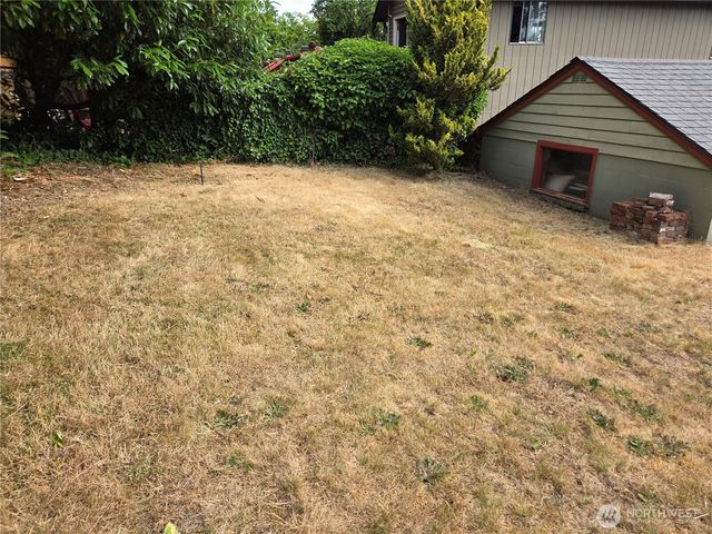 14337 Burke Avenue N, Seattle, WA 98133