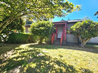 14337 Burke Avenue N, Seattle, WA 98133