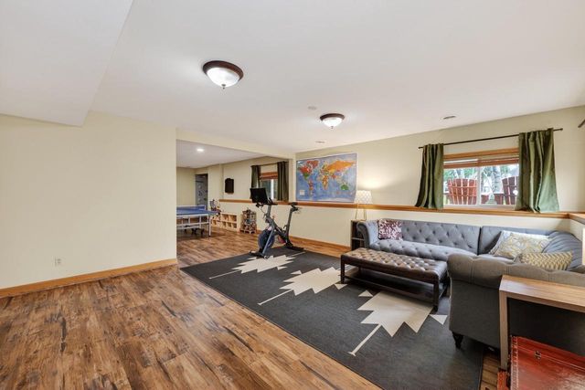 5715 Sandhill Drive, Middleton, WI 53562
