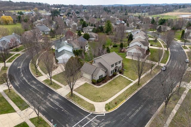 5715 Sandhill Drive, Middleton, WI 53562
