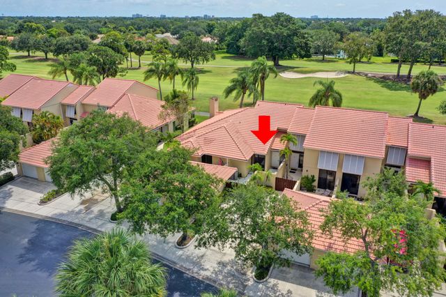 227 OLD MEADOW Way, Palm Beach Gardens, FL 33418