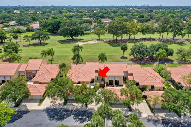 227 OLD MEADOW Way, Palm Beach Gardens, FL 33418