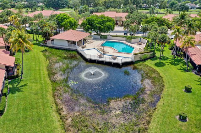 227 OLD MEADOW Way, Palm Beach Gardens, FL 33418