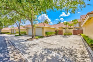 227 OLD MEADOW Way, Palm Beach Gardens, FL 33418