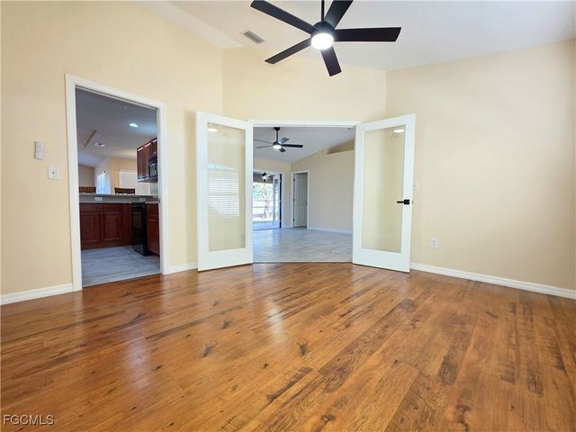 1625 N Gator CIR, Cape Coral, FL 33909