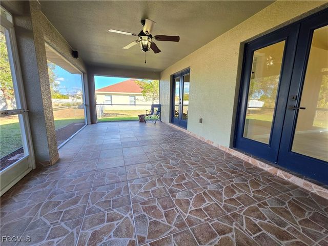 1625 N Gator CIR, Cape Coral, FL 33909