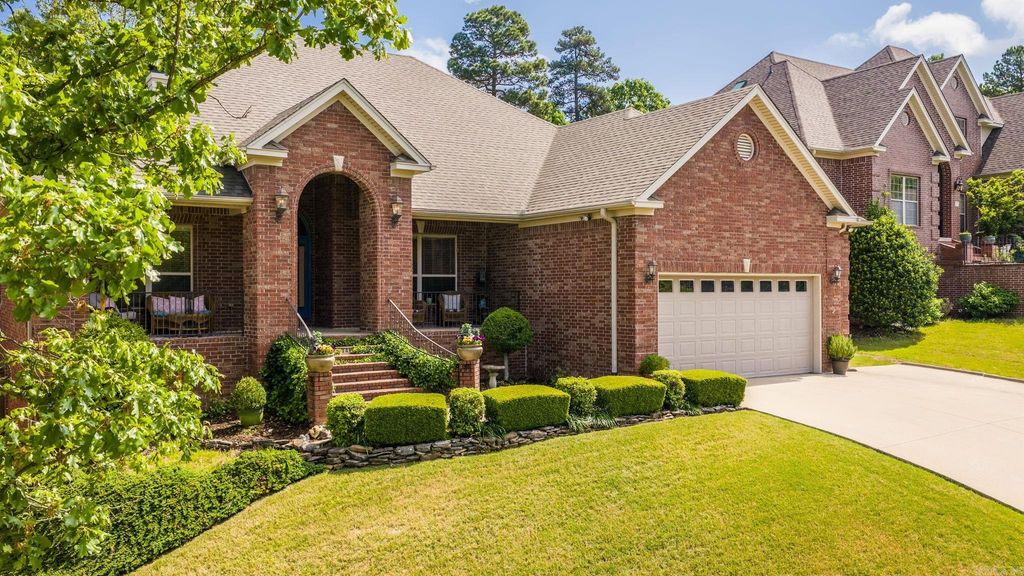 14 Challain Cove, Little Rock, AR 72223
