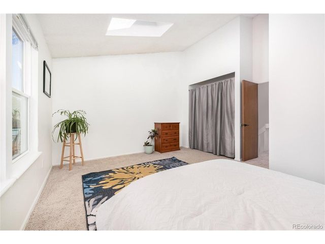 1237 S Flower Cir D, Lakewood, CO 80232