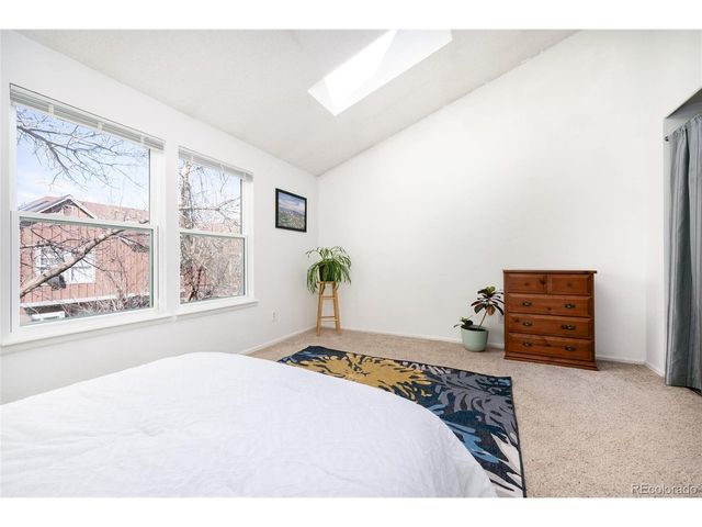 1237 S Flower Cir D, Lakewood, CO 80232