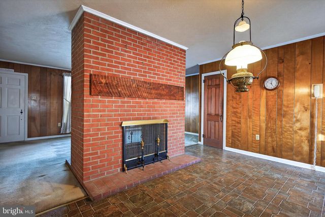 922 PENN GRANT RD, Lancaster, PA 17602