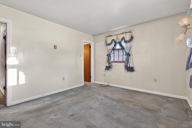 922 PENN GRANT RD, Lancaster, PA 17602