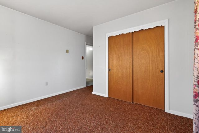 922 PENN GRANT RD, Lancaster, PA 17602