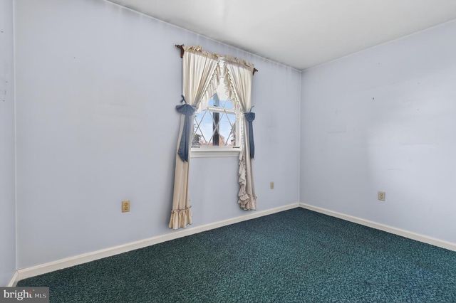 922 PENN GRANT RD, Lancaster, PA 17602