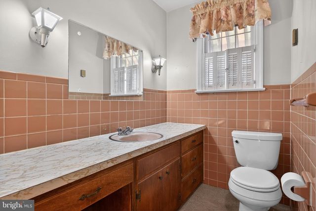 922 PENN GRANT RD, Lancaster, PA 17602