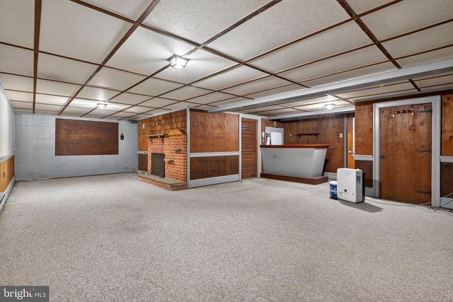 922 PENN GRANT RD, Lancaster, PA 17602