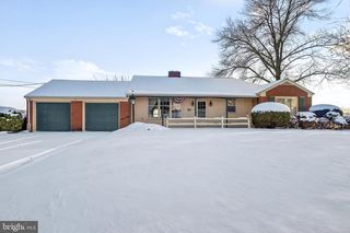 922 PENN GRANT RD, Lancaster, PA 17602